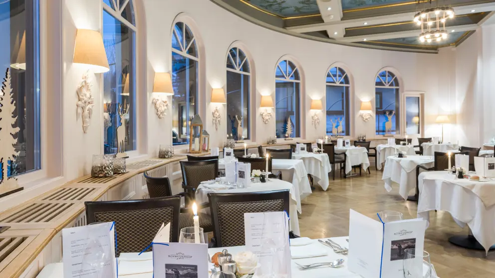 Hotel Schweizerhof St Moritz Restaurant [2]
