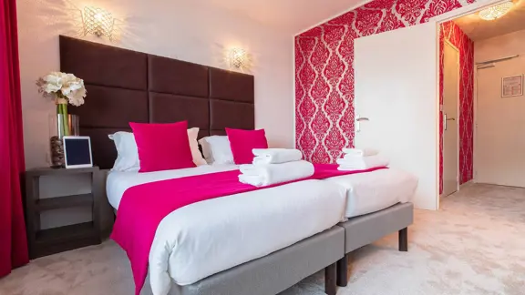 Superior double bedroom