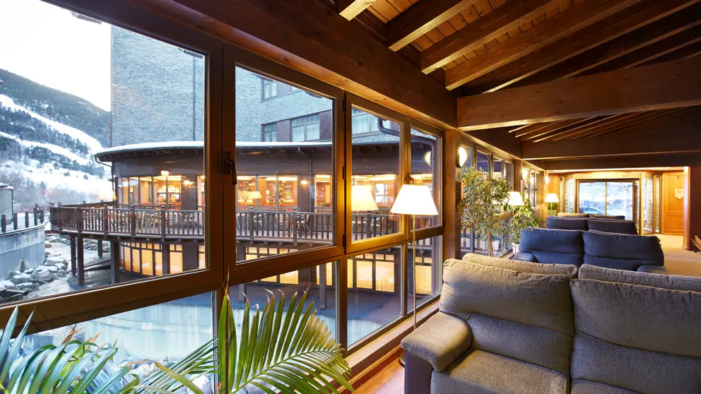 Hotel Euro Ski Soldeu El Tarter Communal Lounge [4]