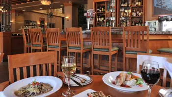 Ptarmigan Inn Banff Dining