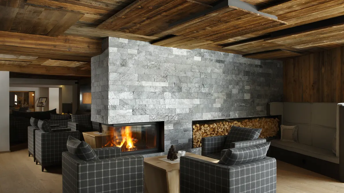 Hotel Col Alto Corvara Lounge Fireplace