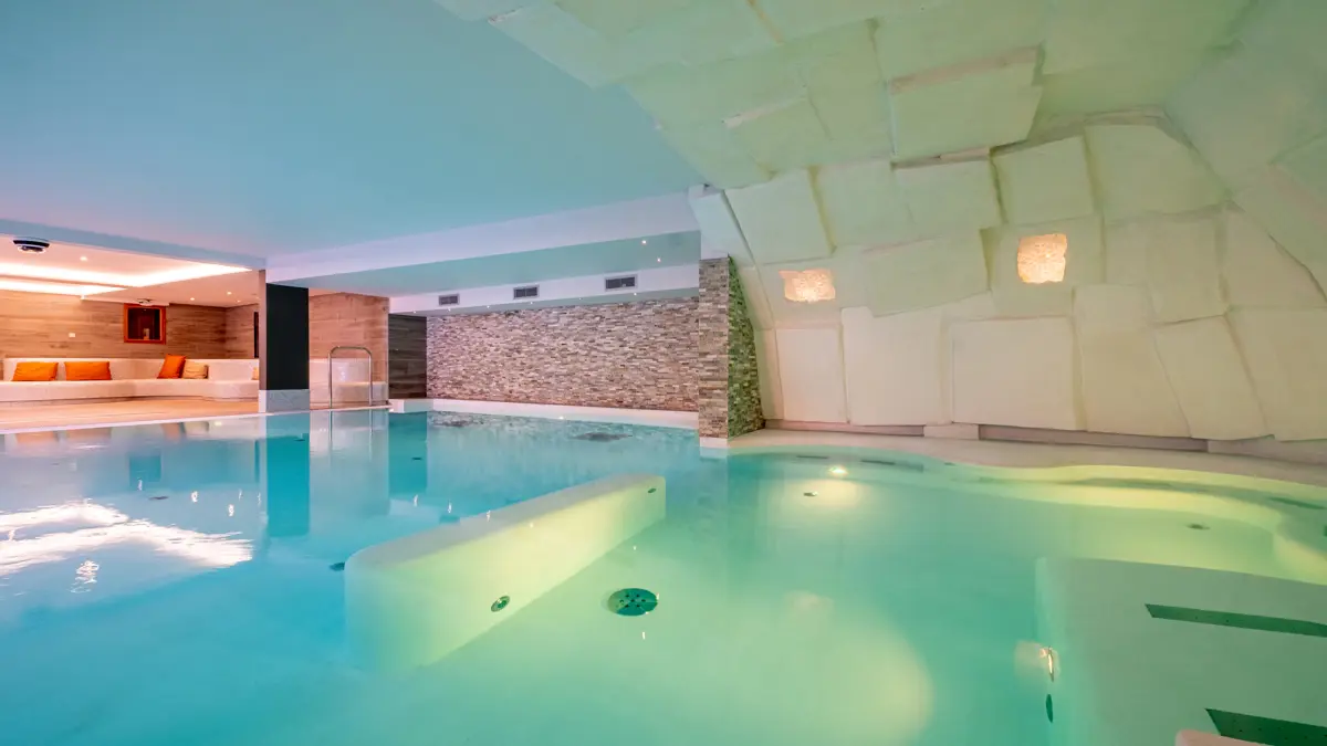 Residence L'hévana Meribel Pool 4