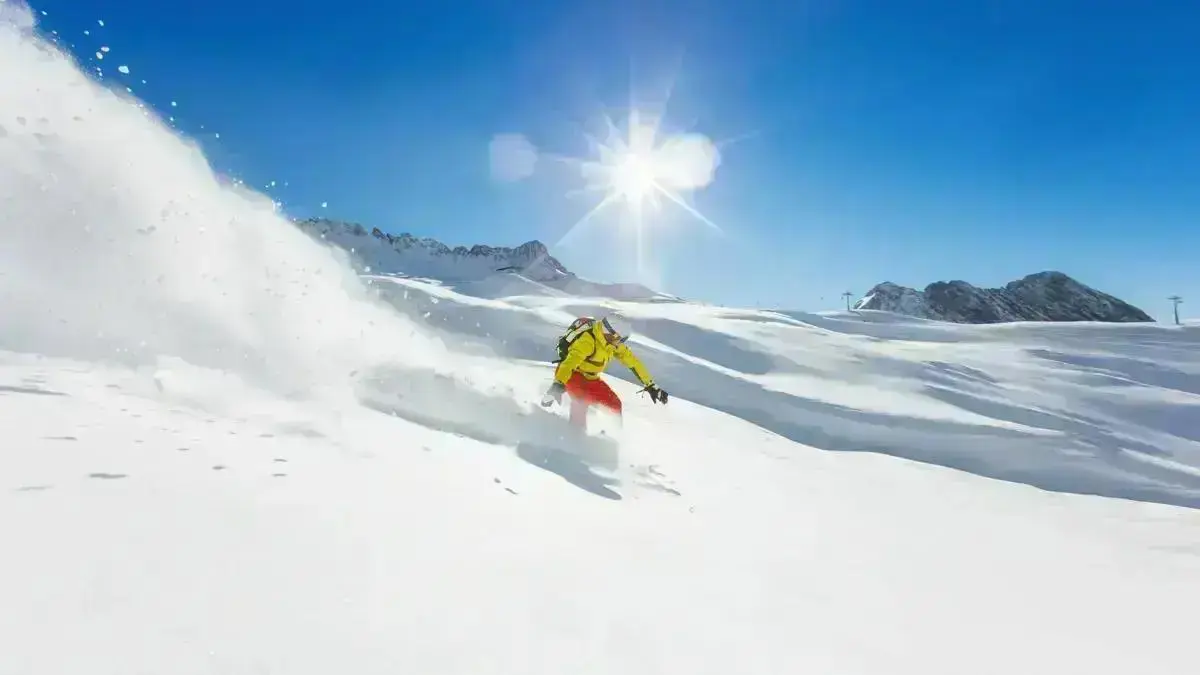 When To Go Ski March