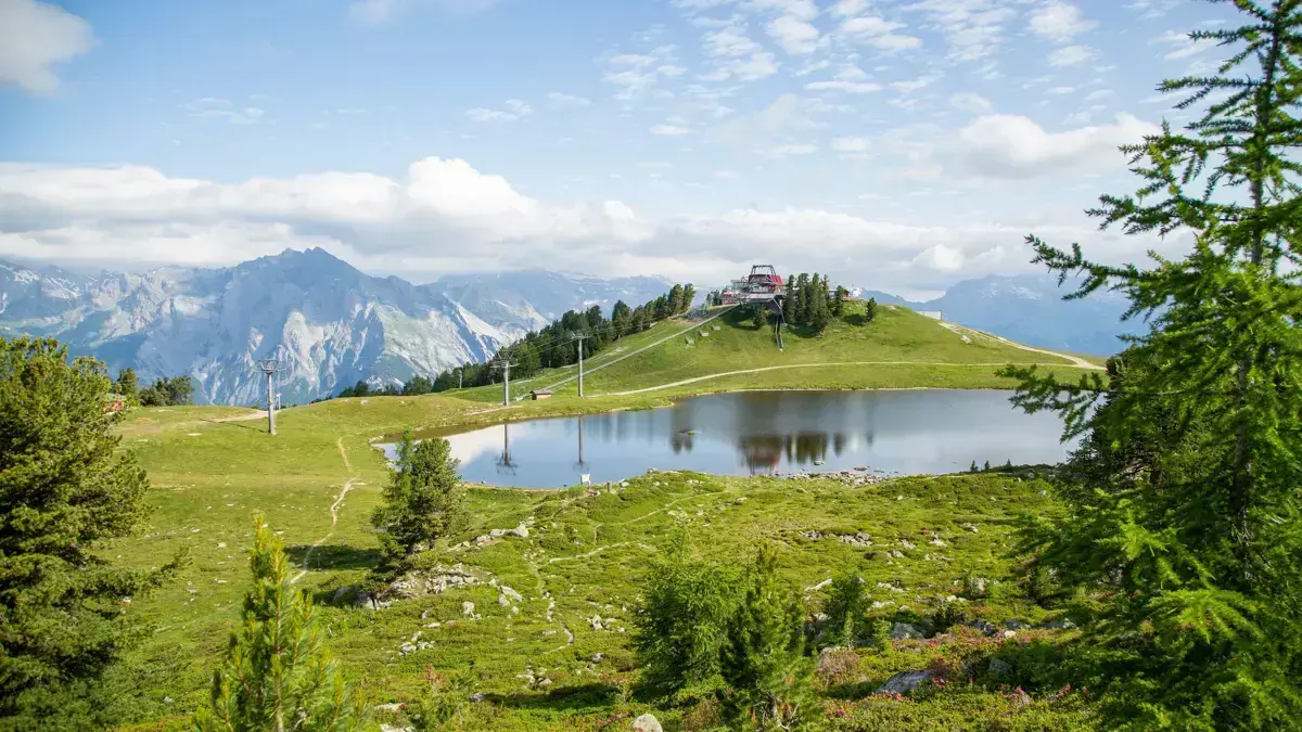 Nendaz Lac Noir At The Top Of The Tracouet Lift Copyright Etienne Bornet