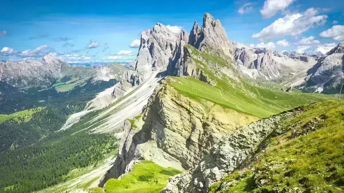 Selva Val Gardena Dolomites Puez Odle Natural Park UNESCO (1)