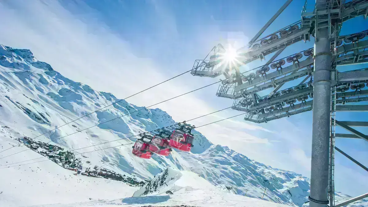 Val Thorens Three Valleys Gondola