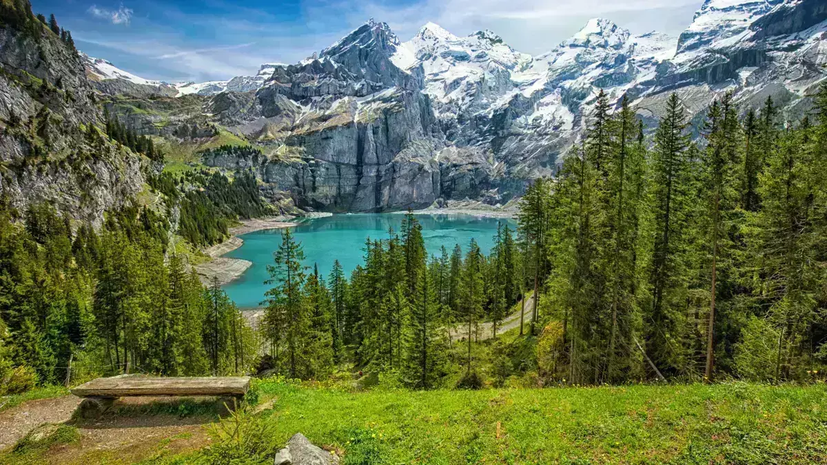 Kandersteg Oeschinensee View Adobestock 627396436 (1)