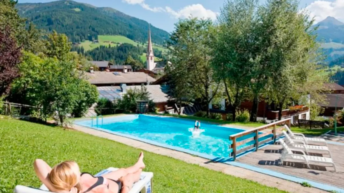 Hotel Zur Post Alpbach Outdoor Pool
