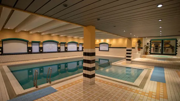 Fleischers Hotel Voss Indoor Swimming Pool