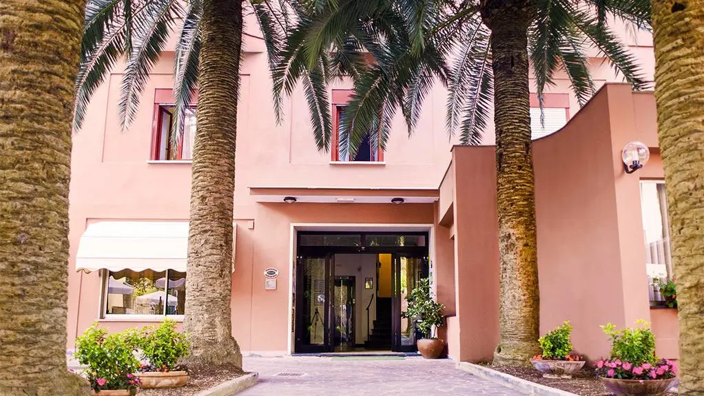 Hotel Palme Liguria Entrance