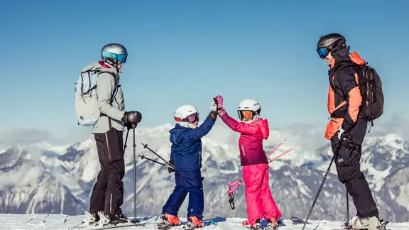Alpbach Niederau Oberau Ski Juwel Alpbachtal Wildschoenau Family Group Ski Ski Juwel Alpbachtal Wildschonau