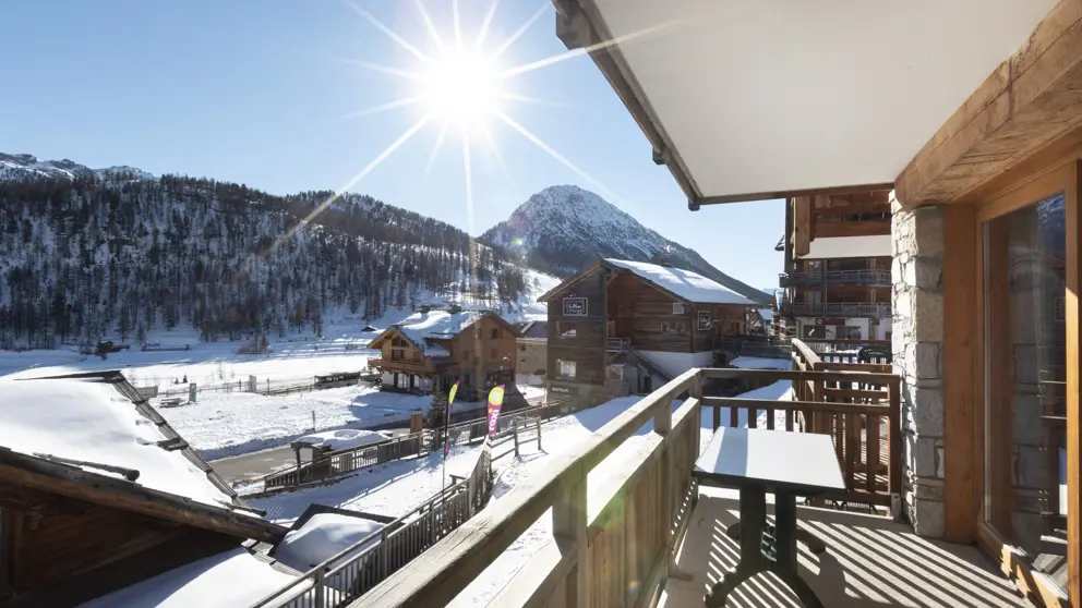 Hameau Des Airelles Apartments Montgenevre One Bedroom. Apartment Balcony [8]