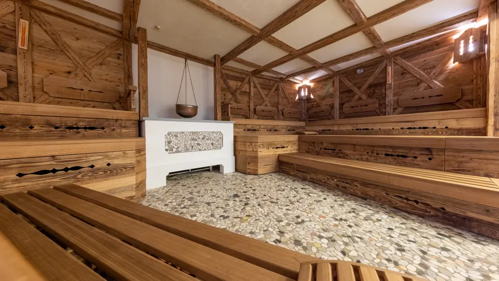 Sporthotel Strass Mayrhofen Sauna Copyright Becknaphoto [3]