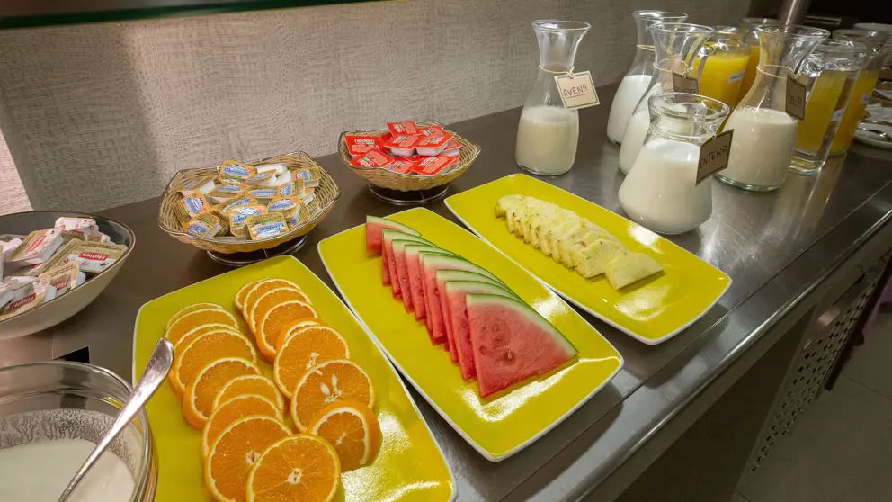 Hotel Del Pui Arinsal Breakfast Buffet(2) [4]