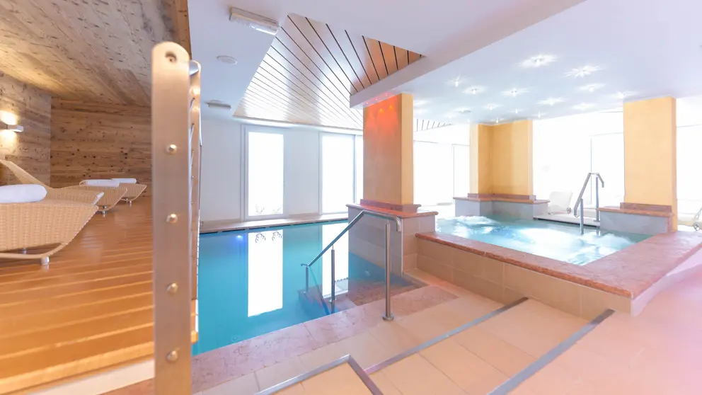 Inghams Italy Madonna Di Campiglio Hotel Ideal Swimming Pool [7]