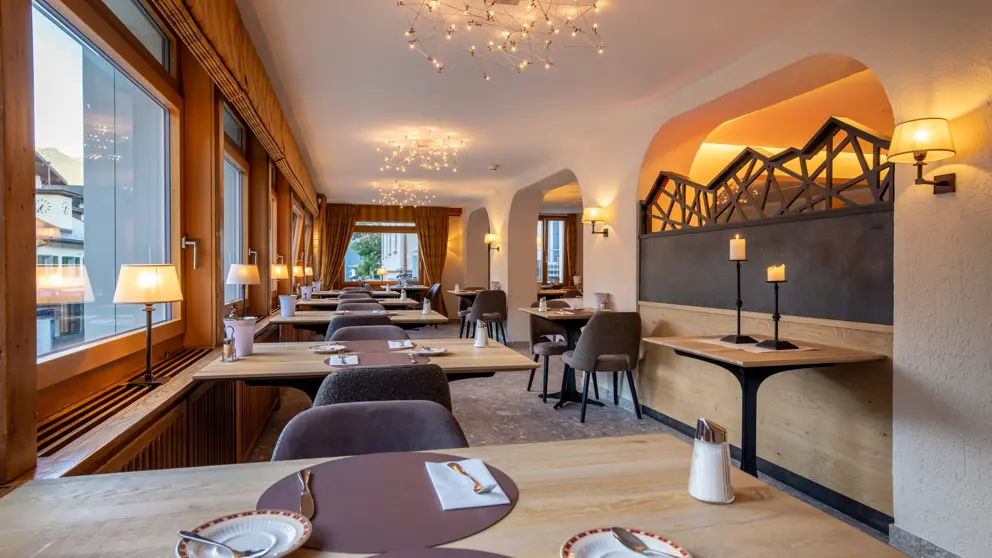 Hotel Kreuz And Post Grindelwald Panoramic Restaurant Breakfast Buffet (C)David.Birri 6 [6]