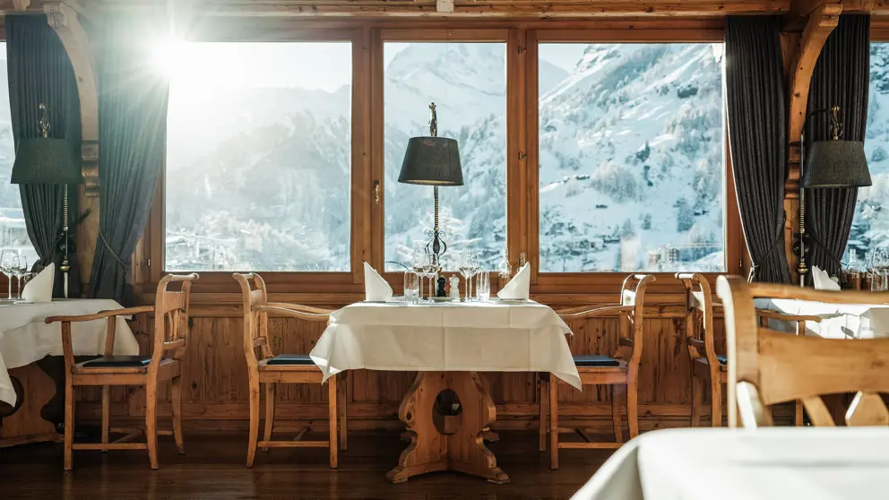 Hotel Schonegg Zermatt Restaurant Saveurs 5 [7]