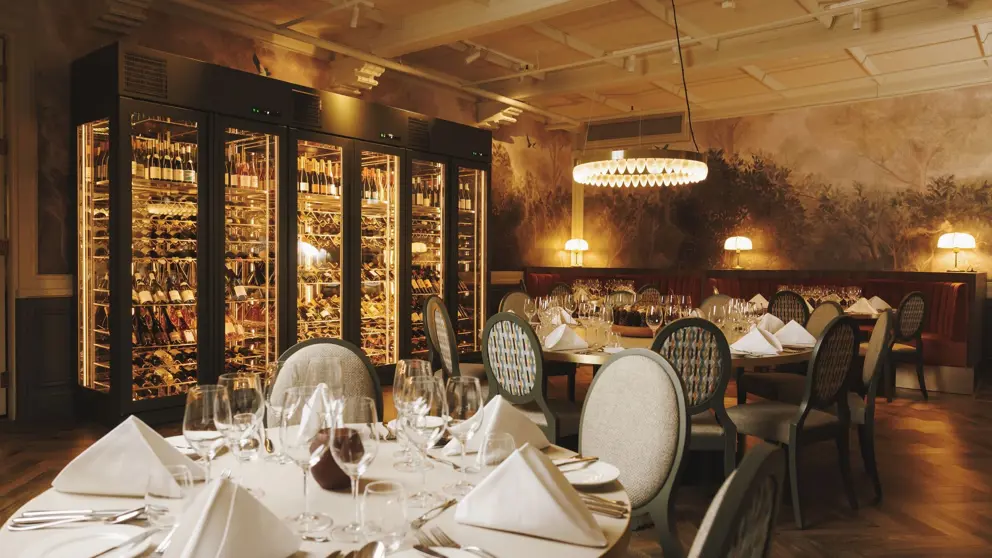 Dr Holms Hotel Geilo Restaurant [4]