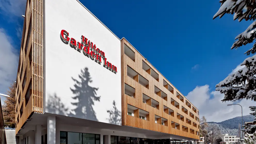 Hotel Hilton Garden Inn Davos Exterior Winter [4]