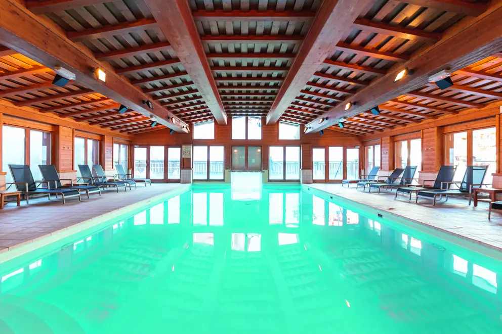 Arc 1950 Le Village Prince des Cimes Indoor Pool [6]