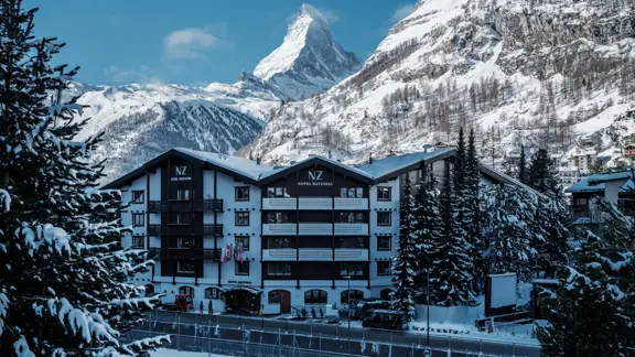 Hotel National External