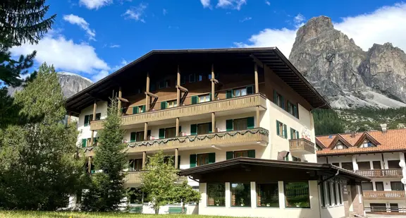 Hotel La Plaza, Corvara, Exterior