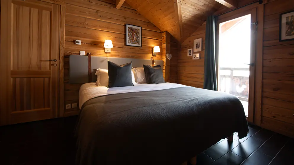 Chalet La Breche Alpe d'Huez Bedroom Five [3]
