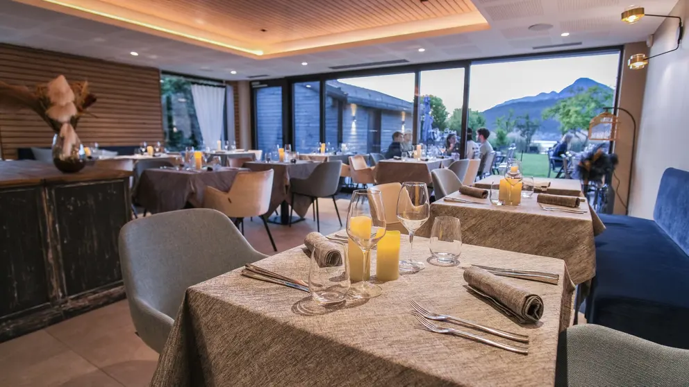Villa Caroline Lake Annecy Dining Area [7]