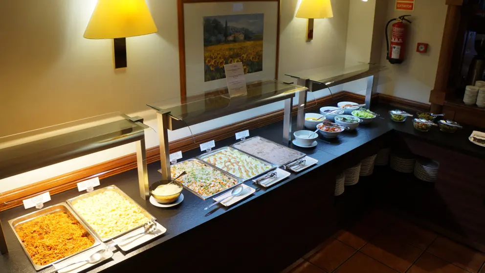 Hotel Xalet Verdu Arinsal Buffet Restaurant [5]