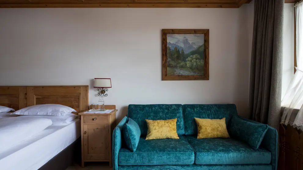 Inghams Italy Dolomites Selva Hotel Villa Anna Deluxe Bedroom [1]