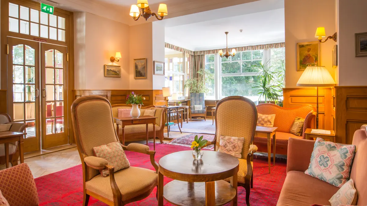Hotel Falken Wengen Lounge 2