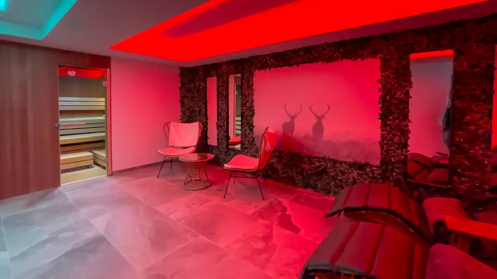 Hotel Crystal St Johann Wellness Sauna [3]