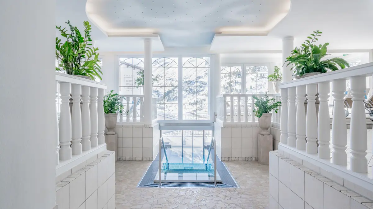Hotel Bellevue Obergurgl Pool And Spa 2 (1)