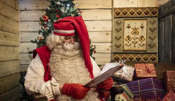 Santa By The Tree 900X500