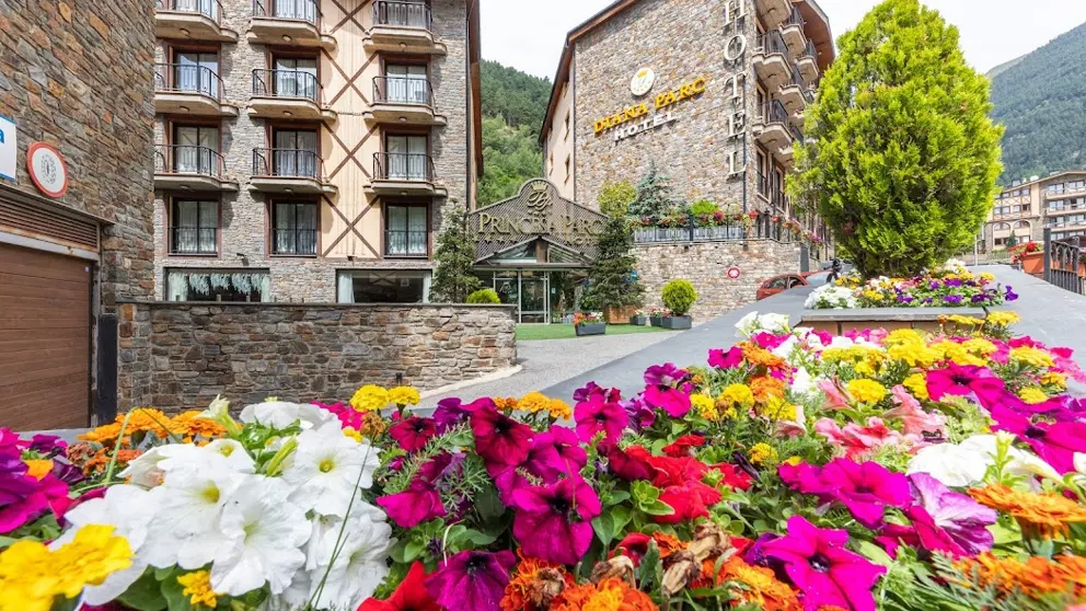 Hotel Princesa Parc Excellence Arinsal Exterior [1]