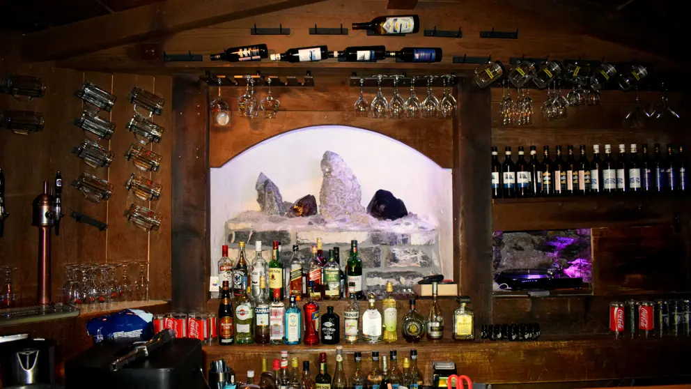 Hotel Silberhorn Wengen Anonym Bar [5]