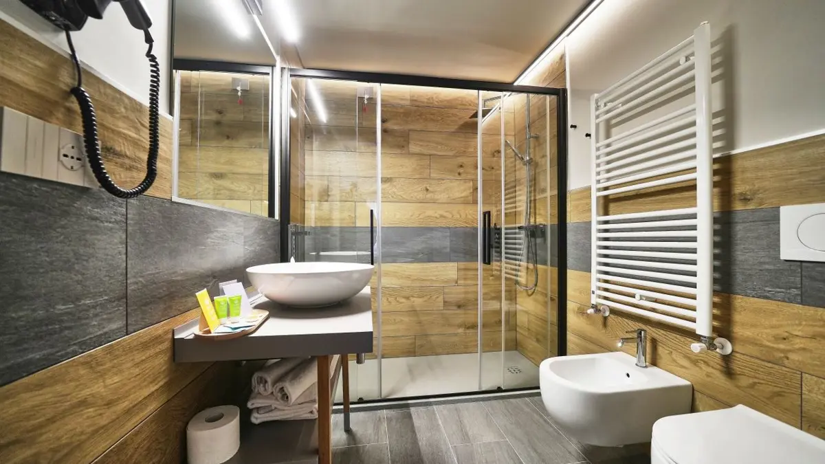 Hotel Perruquet Cervinia Italy Superior Bathroom