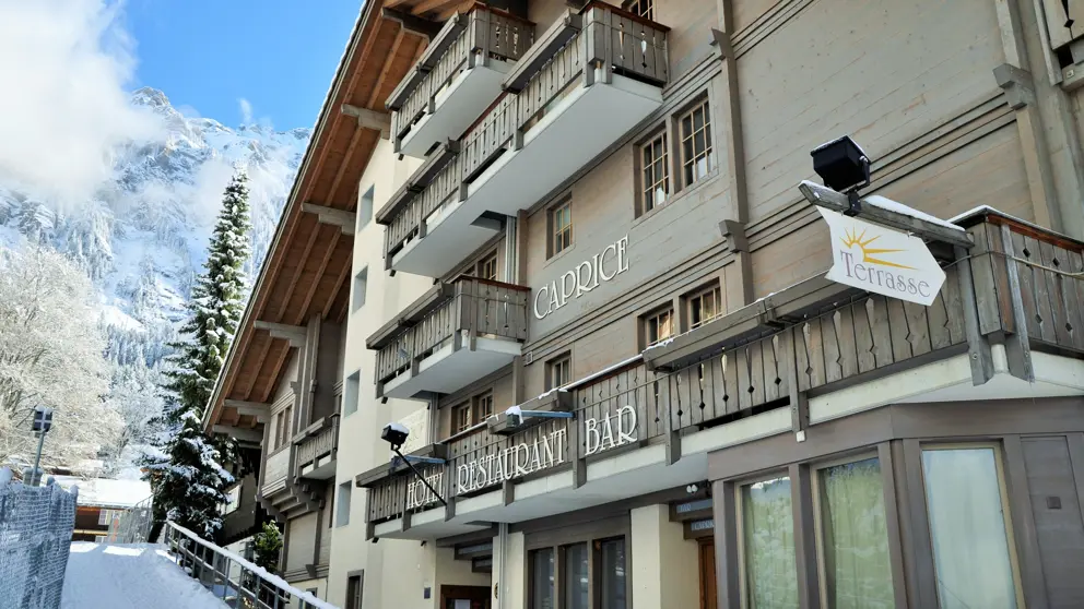 Hotel Caprice Wengen Exterior [3]