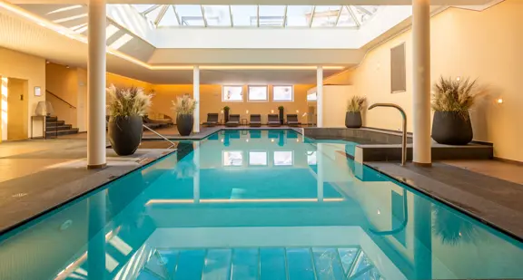 Hotel Villa Stefania Drei Zinnen Swimming Pool (2)