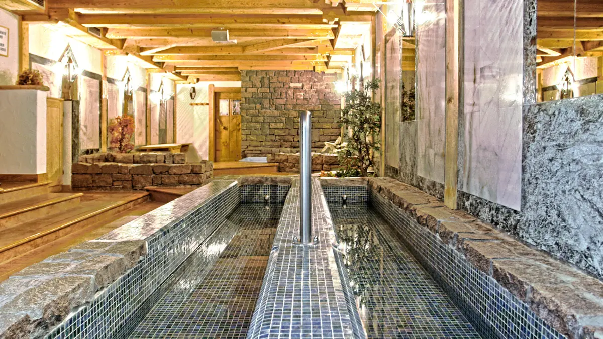 Inghams Italy Dolomites San Cassiano Hotel La Stua Spa