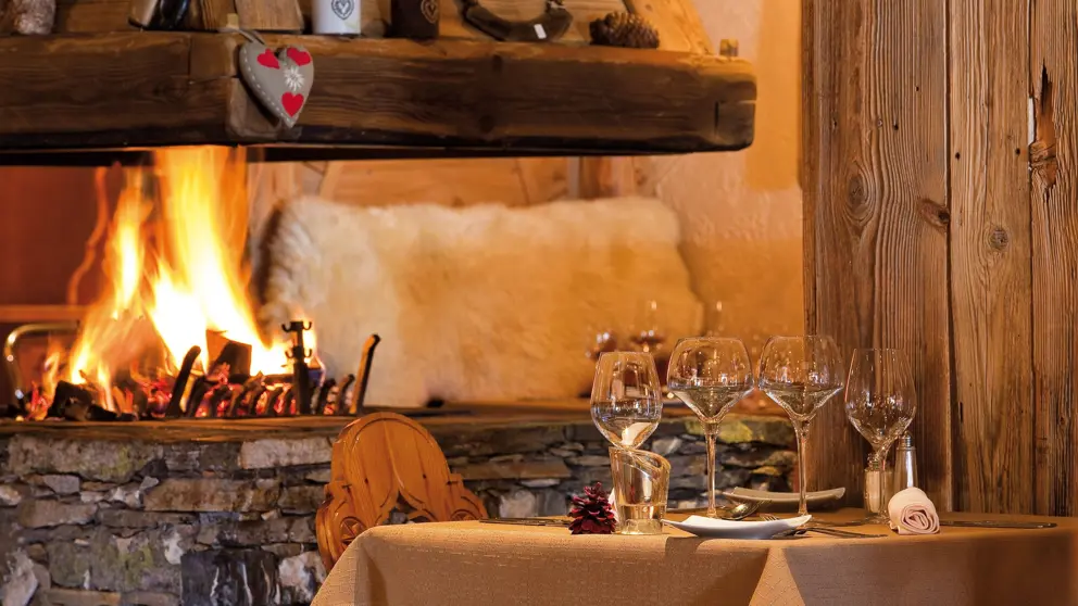 Hotel Le Sherpa Val Thorrens Restaurant [2]