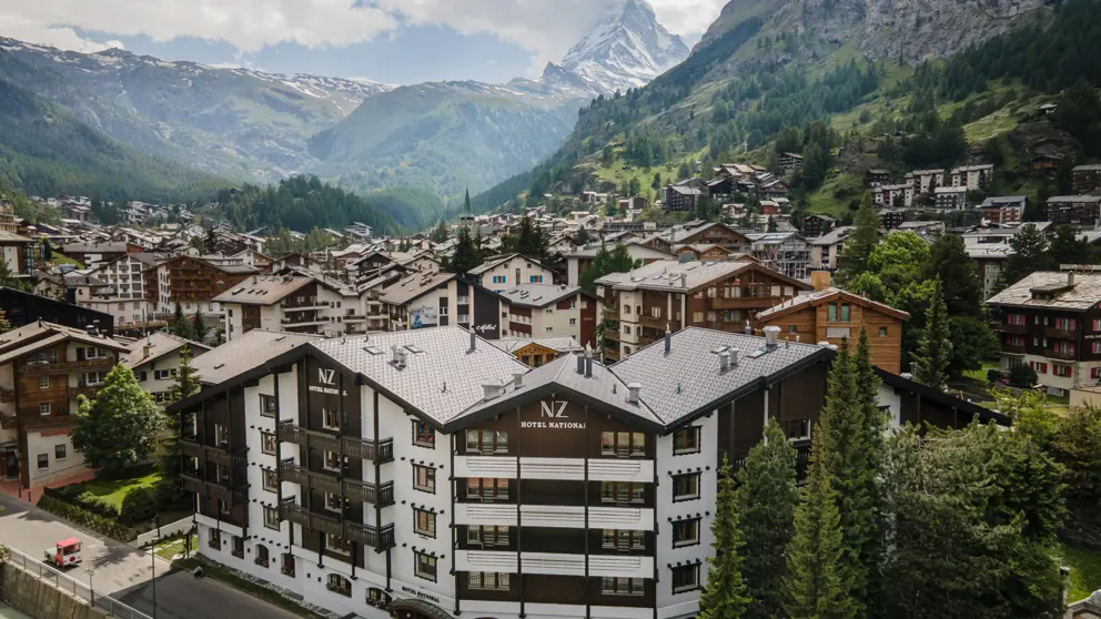 Hotel National Drone