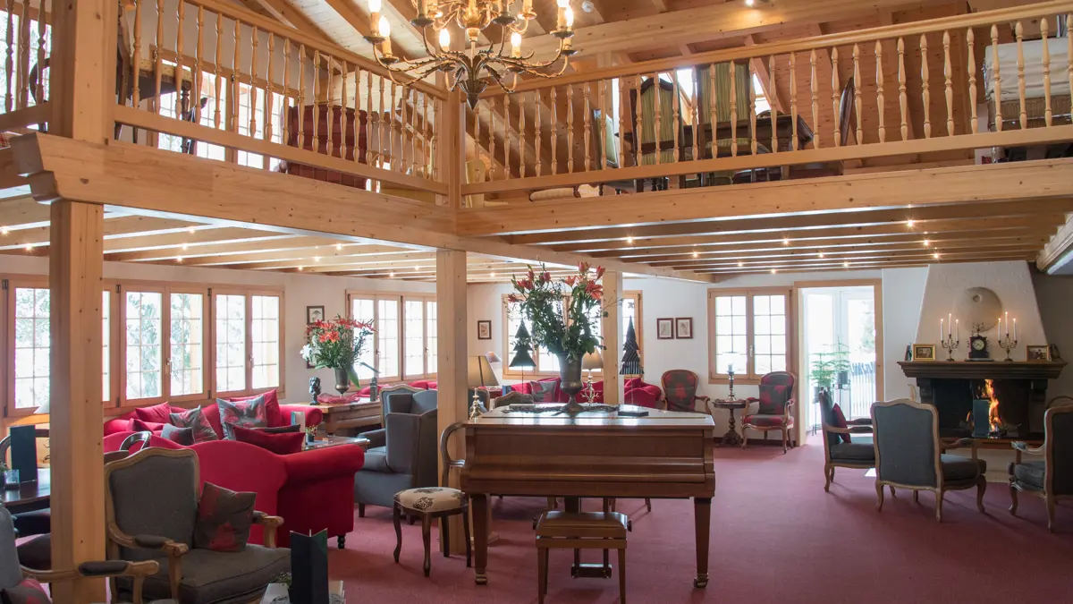 Waldhotel Doldenhorn Kandersteg Lobby
