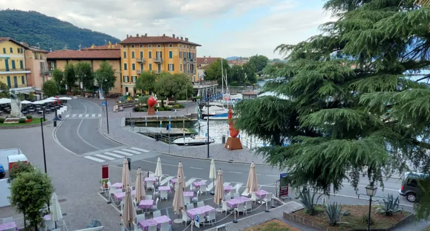 Hotel Ambra Lake Iseo Harbour View (1)