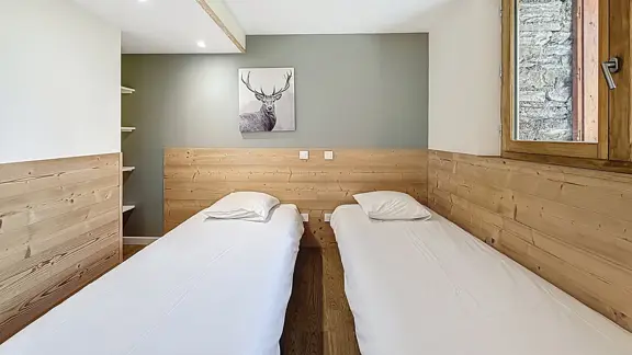 Twin room