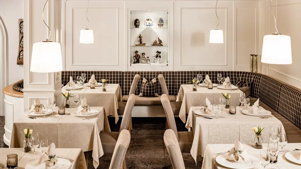 Italy, Dolomites, Selva, Hotel Mignon, Restaurant [4]