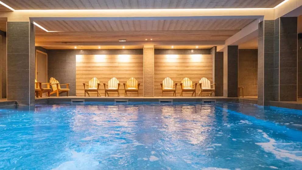Hotel Le Fitz Roy Val Thorens Pool [1]