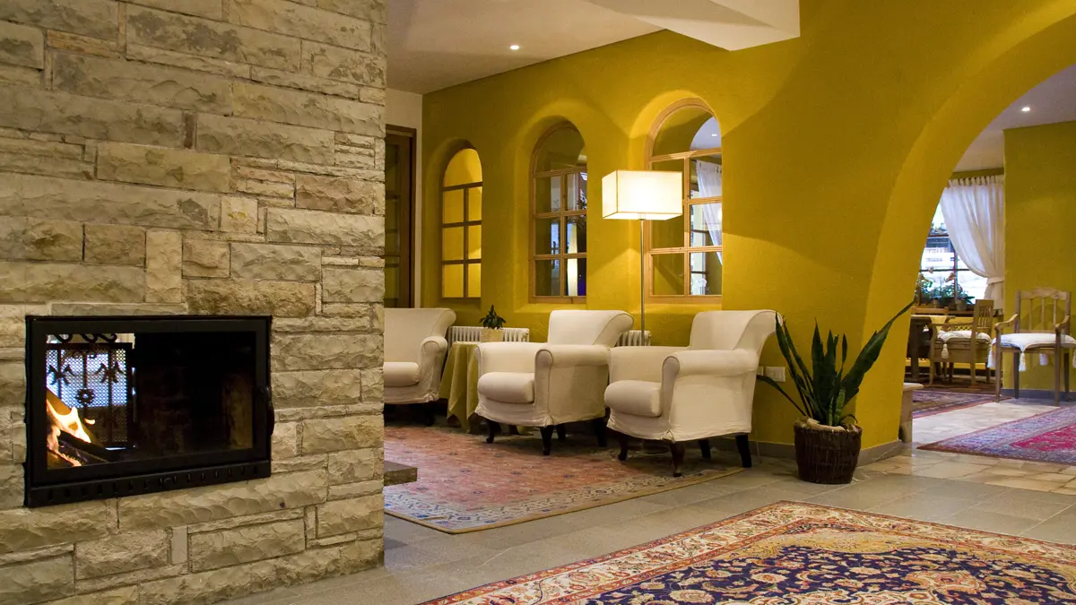 Inghams Italy Dolomites La Villa Hotel La Villa Lounge 1