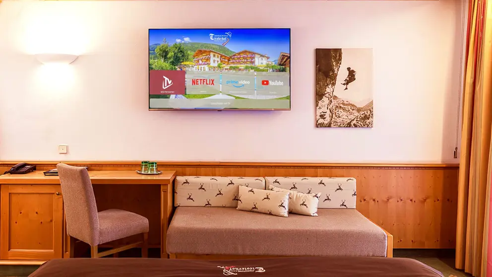Alpenhotel Tirolerhof Neustift Zimmerbild [8]
