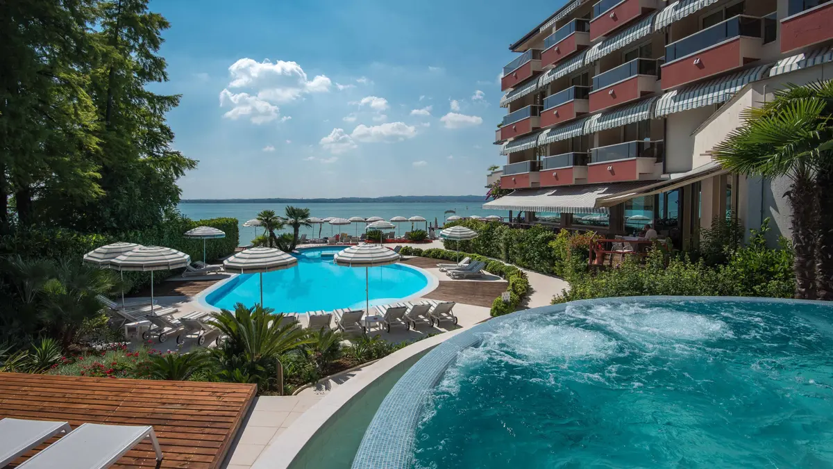 Hotel Continental Sirmione Lake Garda Italy (11)